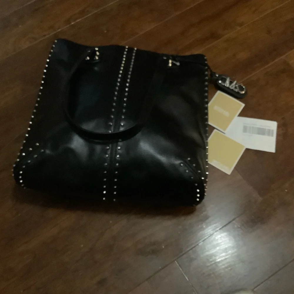 NWT Astor Large Studded Leather Tote Bag - Picture 7 of 8